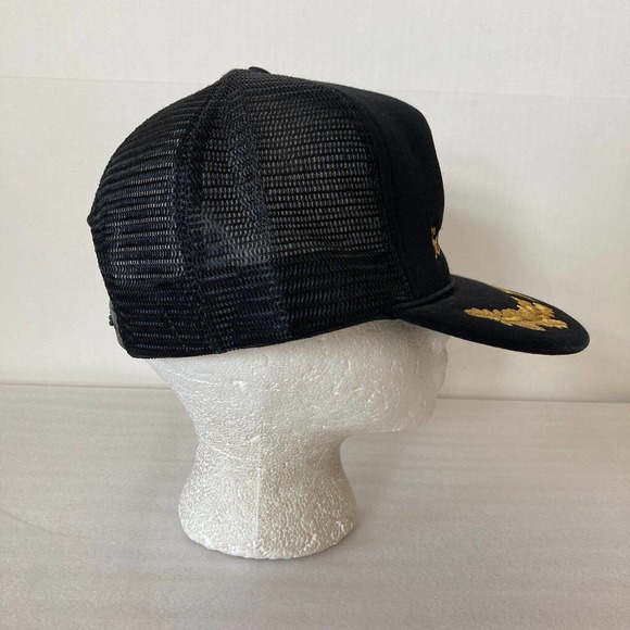 Vintage 80S SEA WORLD Snapback Trucker Mesh Hat Black Gold Embroidered Foam - Picture 3 of 8